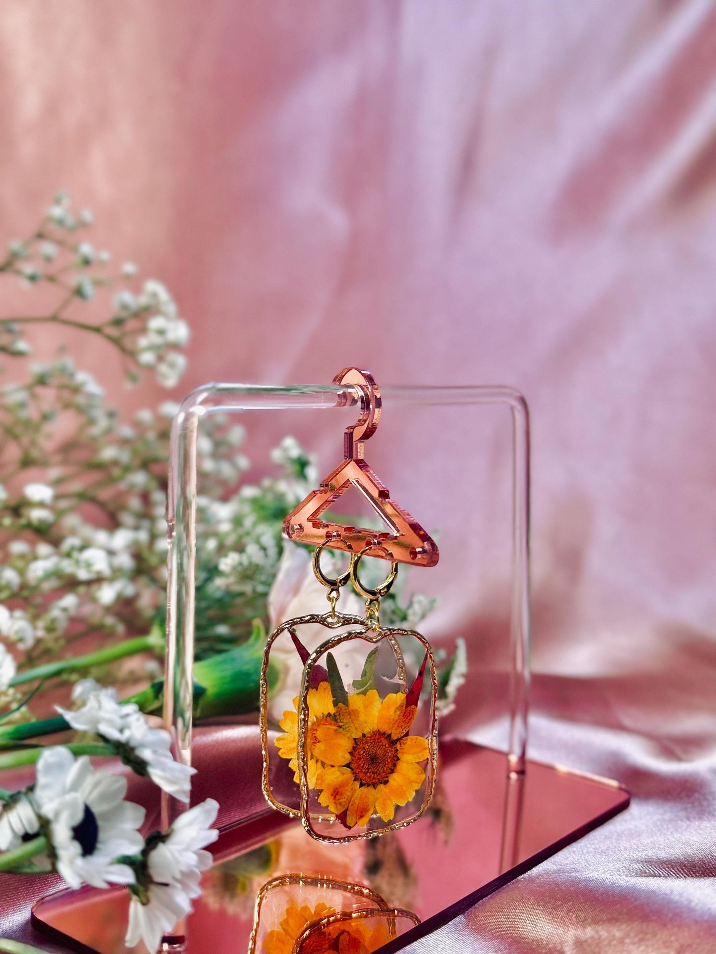 Sunflower Resin Earrings – Real Pressed Flowers – Bold Statement Jewelry – Hypoallergenic – Handmade One of a Kind