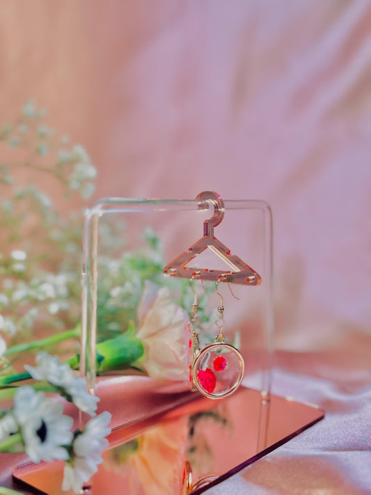 Red Bloom Earrings – Resin Circle Dangle with Real Flowers – Gold Hypoallergenic Findings – Minimalist Handmade Gift