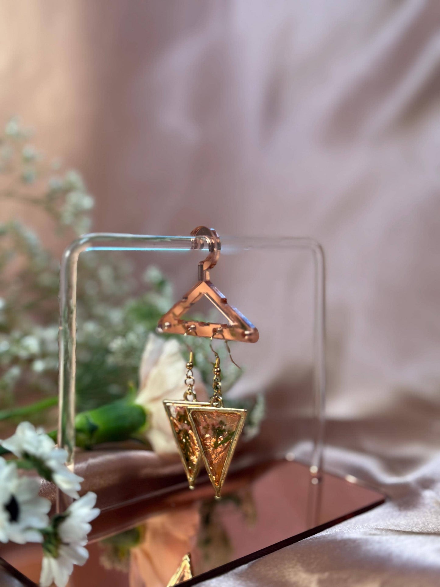 Rose Gold Triangle Petal Earrings – Real Dried Flowers in Resin – Geometric Drops – Hypoallergenic – Handmade