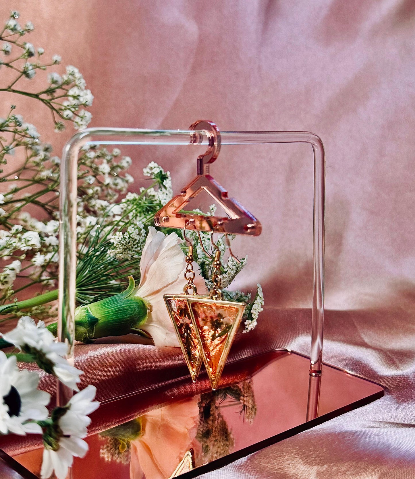 Rose Gold Triangle Petal Earrings – Real Dried Flowers in Resin – Geometric Drops – Hypoallergenic – Handmade