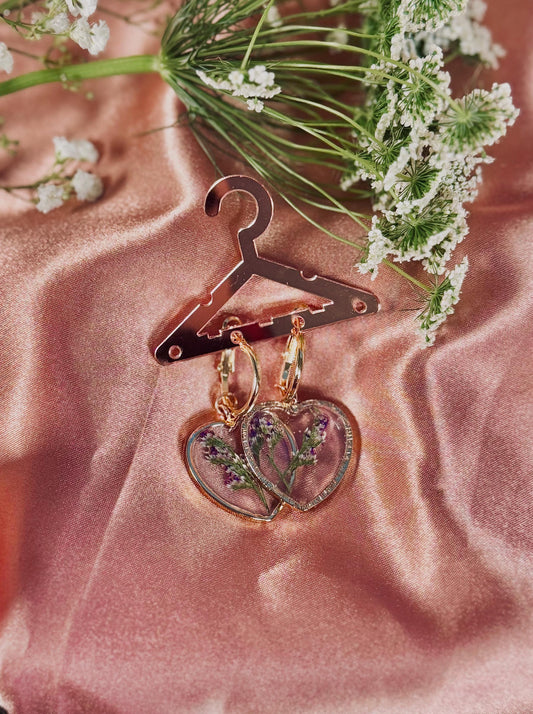 Lavender Flower Earrings – Gold Heart Resin Hoops – Hypoallergenic Cottagecore Jewelry – Real Dried Florals – Handmade