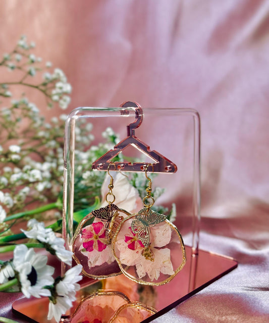 Butterfly Garden Earrings – Gold Floral Resin Hoops – Pressed Flowers – Lightweight & Hypoallergenic – Handmade Nature Jewelry